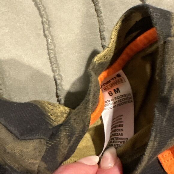 Carhartt Short Sleeve one piece Boys 6M Outdoor Camo Hunting Shorts 6 months - Picture 5 of 6